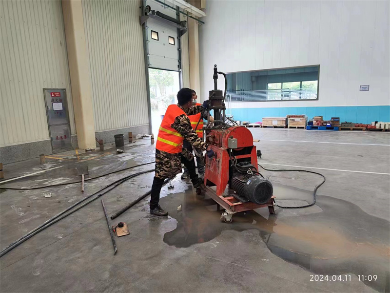 西秀厂房地面下沉塌陷注浆加固施工